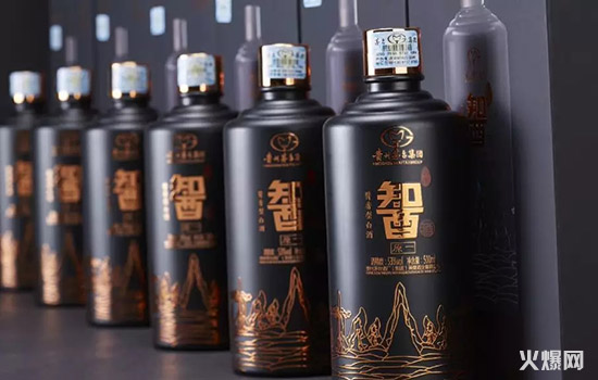 据说它是白酒行业的“麦当劳”,这款酒大有来头...